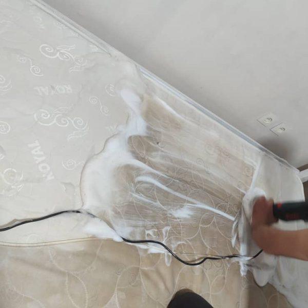خدمات شستشوی تشک در اصفهان